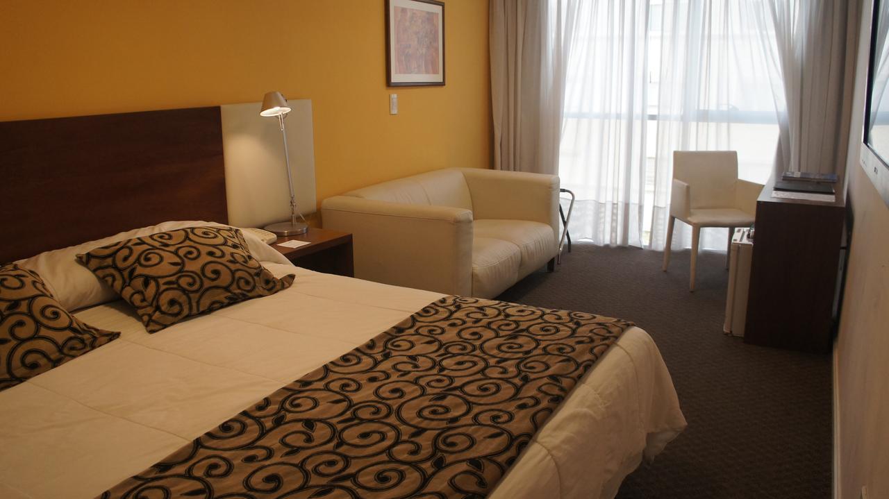 Palm Beach Plaza Hotel Montevideo Exteriér fotografie